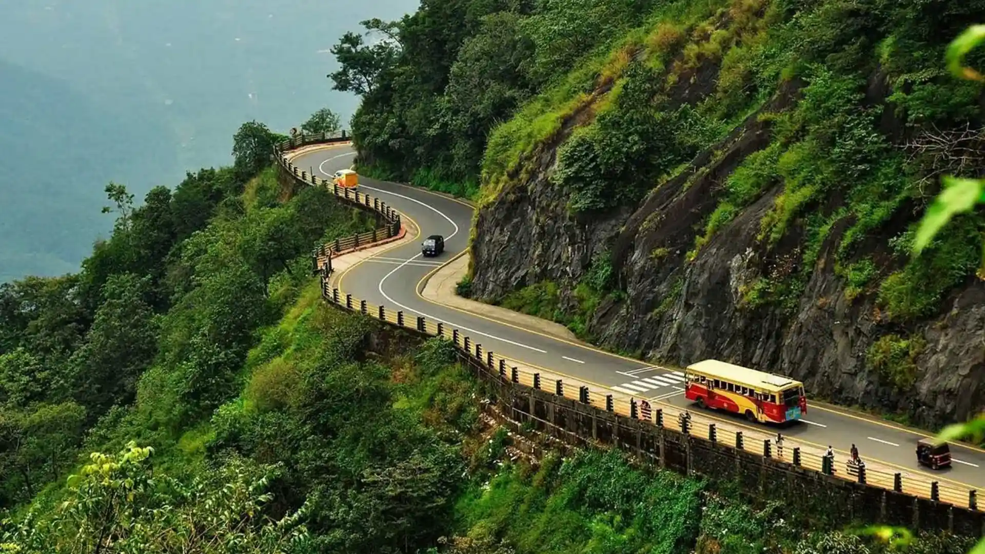 Bangalore to Wayanad cab by Aryan Cabs